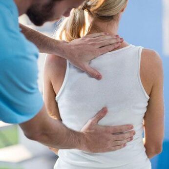 Správne držanie tela ako prevencia hrudnej osteochondrózy